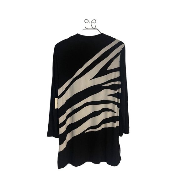 NWT Chico's Womens Knit Kit Zebra Print Optic White Black Jacket - Size 2 12/14 - Picture 7 of 11